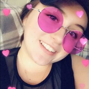 Meet your Posher, Madison